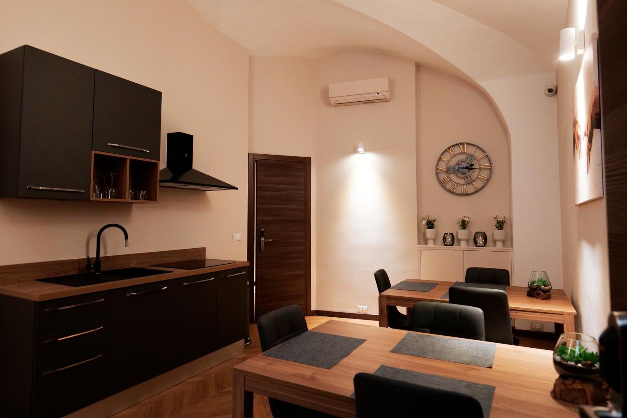 Heysuite Classic - Luxury House - Navona — Photos 3